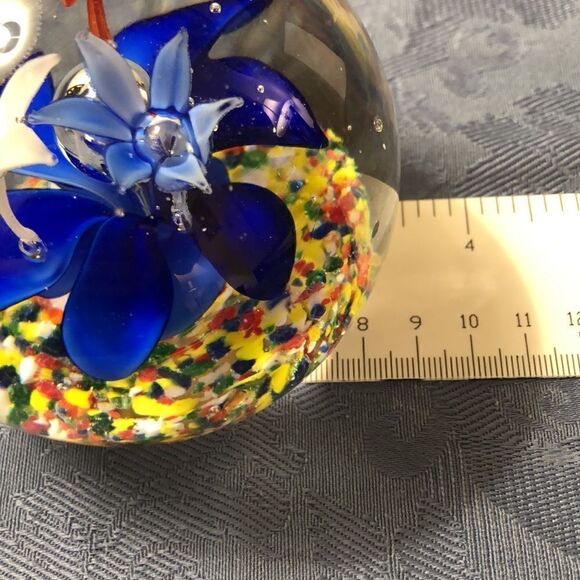 Glass paperweight 3 1/2” x 3” - Picture 11 of 15